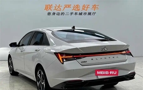 Hyundai Elantra, 2022 год, 1 300 855 рублей, 4 фотография