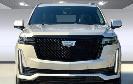 Cadillac Escalade V, 2024 год, 276 365 рублей, 4 фотография