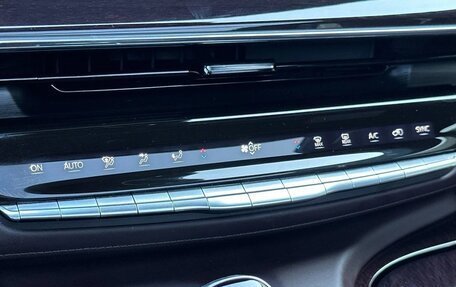 Cadillac Escalade V, 2024 год, 276 365 рублей, 25 фотография