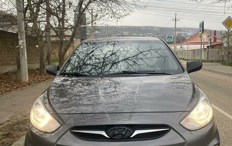 Hyundai Accent IV, 2012 год, 620 000 рублей, 1 фотография