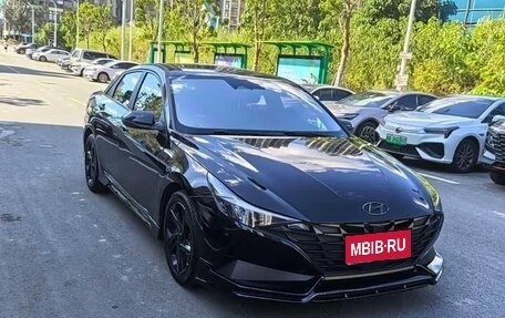 Hyundai Elantra, 2022 год, 1 033 000 рублей, 1 фотография