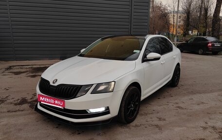 Skoda Octavia, 2017 год, 1 950 000 рублей, 2 фотография