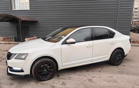 Skoda Octavia, 2017 год, 1 950 000 рублей, 5 фотография