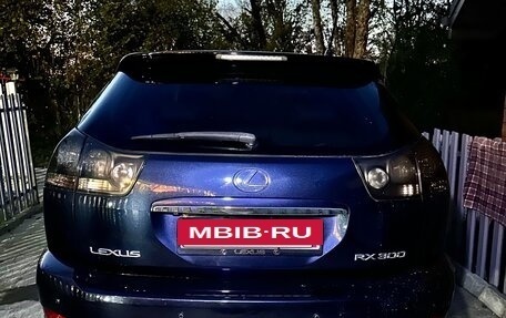 Lexus RX II рестайлинг, 2004 год, 1 400 000 рублей, 2 фотография