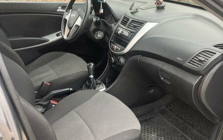 Hyundai Accent IV, 2012 год, 620 000 рублей, 16 фотография