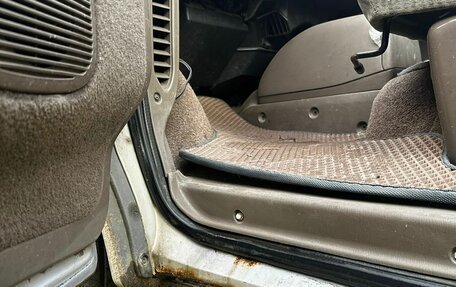 Toyota Estima III рестайлинг -2, 1993 год, 350 000 рублей, 8 фотография