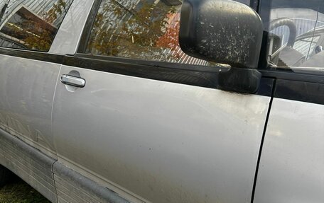 Toyota Estima III рестайлинг -2, 1993 год, 350 000 рублей, 16 фотография