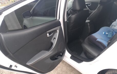 Hyundai Elantra V, 2015 год, 1 200 000 рублей, 4 фотография