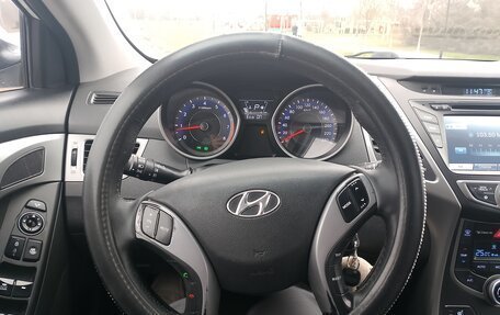 Hyundai Elantra V, 2015 год, 1 200 000 рублей, 9 фотография