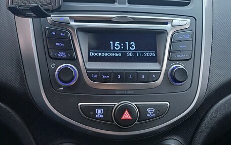 Hyundai Solaris II рестайлинг, 2016 год, 1 240 000 рублей, 12 фотография