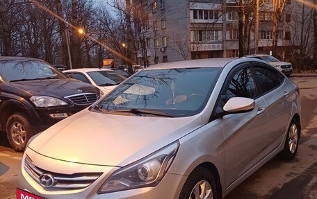 Hyundai Solaris II рестайлинг, 2016 год, 1 240 000 рублей, 3 фотография