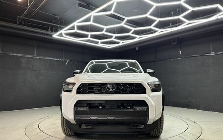 Toyota 4Runner, 2025 год, 9 290 000 рублей, 2 фотография