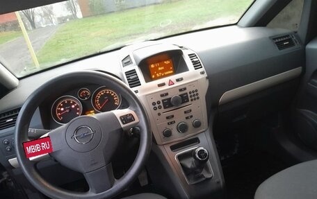 Opel Zafira B, 2008 год, 580 000 рублей, 7 фотография