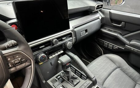 Toyota 4Runner, 2025 год, 9 290 000 рублей, 16 фотография