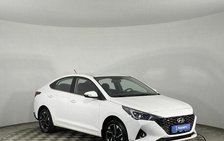 Hyundai Solaris II рестайлинг, 2021 год, 1 699 000 рублей, 2 фотография