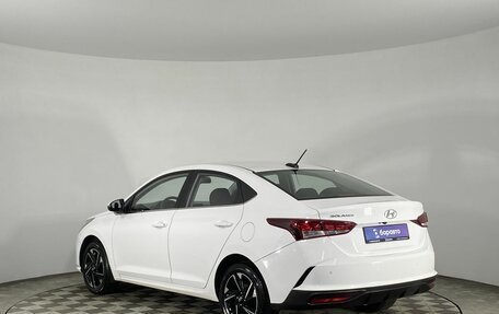 Hyundai Solaris II рестайлинг, 2021 год, 1 699 000 рублей, 7 фотография