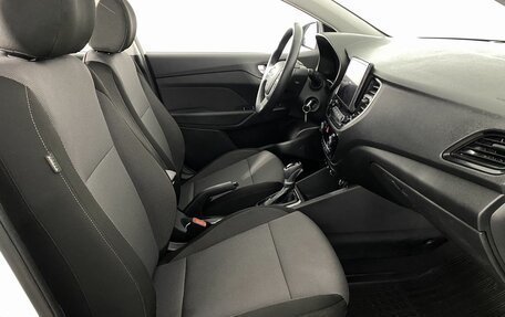 Hyundai Solaris II рестайлинг, 2021 год, 1 699 000 рублей, 13 фотография