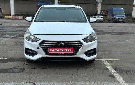 Hyundai Solaris II рестайлинг, 2019 год, 799 000 рублей, 1 фотография