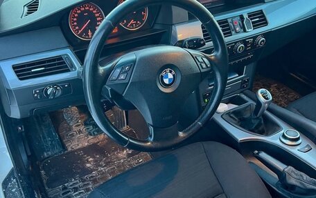 BMW 5 серия, 2008 год, 1 350 000 рублей, 13 фотография