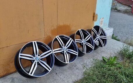 BMW 5 серия, 2008 год, 1 350 000 рублей, 28 фотография