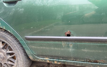 Nissan Primera II рестайлинг, 1998 год, 200 000 рублей, 14 фотография