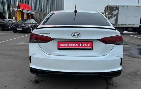 Hyundai Solaris II рестайлинг, 2019 год, 799 000 рублей, 2 фотография