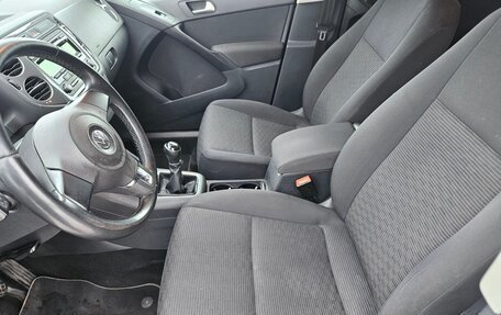 Volkswagen Tiguan I, 2012 год, 970 000 рублей, 15 фотография