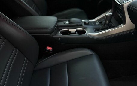 Lexus NX I, 2015 год, 2 750 000 рублей, 15 фотография