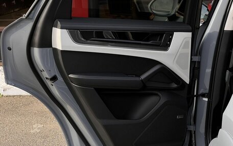 Porsche Cayenne III, 2025 год, 18 990 000 рублей, 13 фотография
