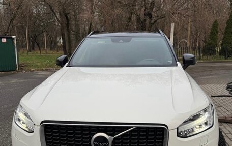 Volvo XC90 II рестайлинг, 2019 год, 4 600 000 рублей, 1 фотография