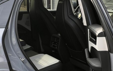 Porsche Cayenne III, 2025 год, 18 990 000 рублей, 18 фотография