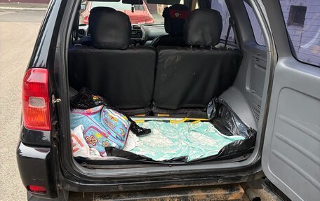 Toyota RAV4, 2003 год, 650 000 рублей, 4 фотография