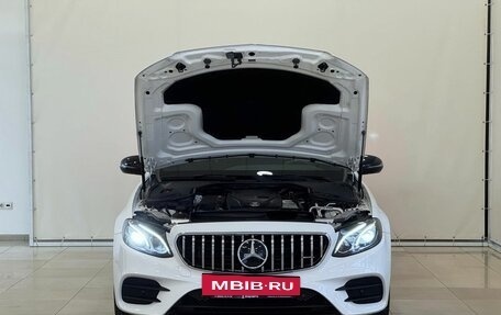 Mercedes-Benz E-Класс, 2017 год, 3 437 000 рублей, 4 фотография