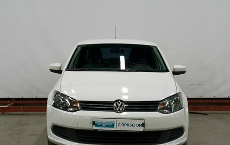 Volkswagen Polo VI (EU Market), 2012 год, 700 000 рублей, 2 фотография