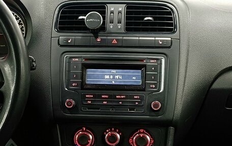 Volkswagen Polo VI (EU Market), 2012 год, 700 000 рублей, 14 фотография