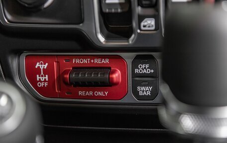 Jeep Wrangler, 2025 год, 8 390 000 рублей, 28 фотография