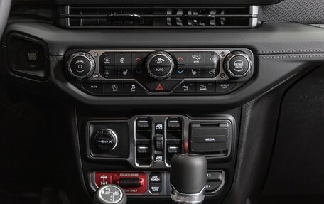 Jeep Wrangler, 2025 год, 8 390 000 рублей, 27 фотография