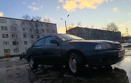 Toyota Avensis III рестайлинг, 1998 год, 165 000 рублей, 2 фотография