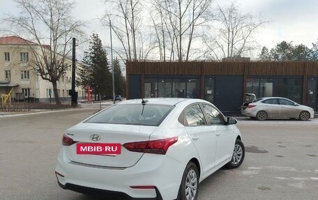 Hyundai Solaris II рестайлинг, 2017 год, 856 000 рублей, 5 фотография