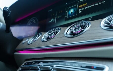 Mercedes-Benz E-Класс, 2019 год, 3 550 000 рублей, 13 фотография