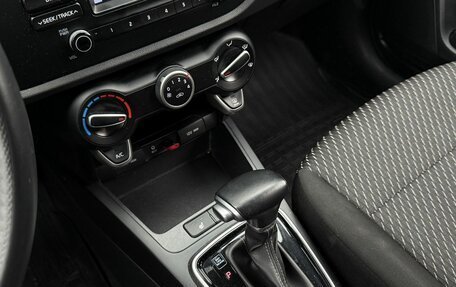 KIA Rio IV, 2019 год, 1 577 000 рублей, 13 фотография