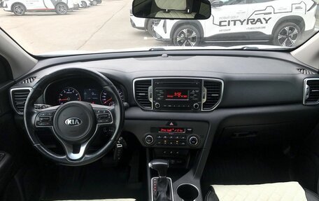 KIA Sportage IV рестайлинг, 2017 год, 1 825 000 рублей, 10 фотография