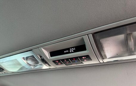 Volkswagen Multivan T6 рестайлинг, 2016 год, 3 125 000 рублей, 14 фотография