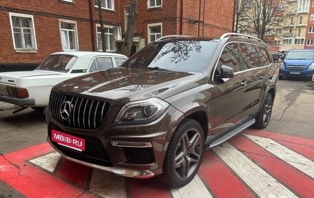 Mercedes-Benz GL-Класс, 2013 год, 2 900 000 рублей, 2 фотография