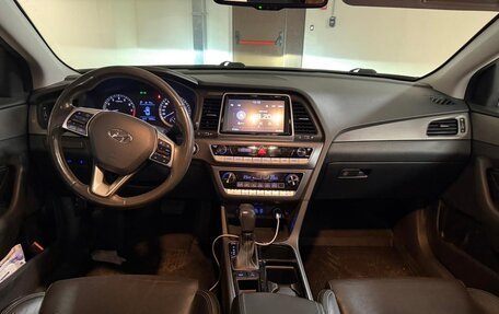 Hyundai Sonata VII, 2019 год, 1 550 000 рублей, 4 фотография