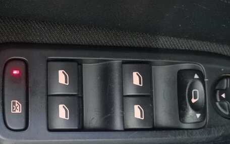 Peugeot 408 I рестайлинг, 2014 год, 620 000 рублей, 15 фотография