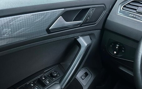 Volkswagen Tiguan II, 2021 год, 2 890 600 рублей, 16 фотография