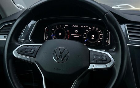 Volkswagen Tiguan II, 2021 год, 2 890 600 рублей, 17 фотография