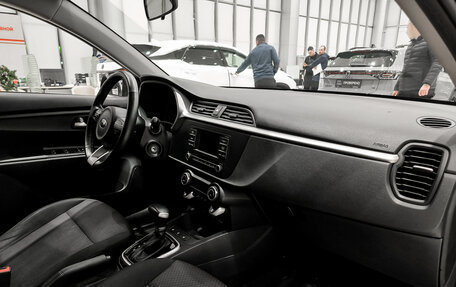 KIA Rio IV, 2020 год, 1 699 000 рублей, 15 фотография