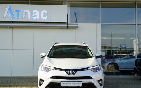 Toyota RAV4, 2018 год, 2 790 000 рублей, 3 фотография